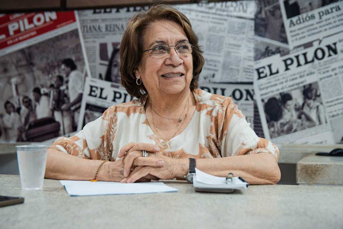 Aída Avella, senadora y defensora de los derechos humanos, durante una entrevista con EL PILÓN donde denuncia la corrupción en la gestión de recursos para la salud en Valledupar. Foto: Jesús Ochoa.