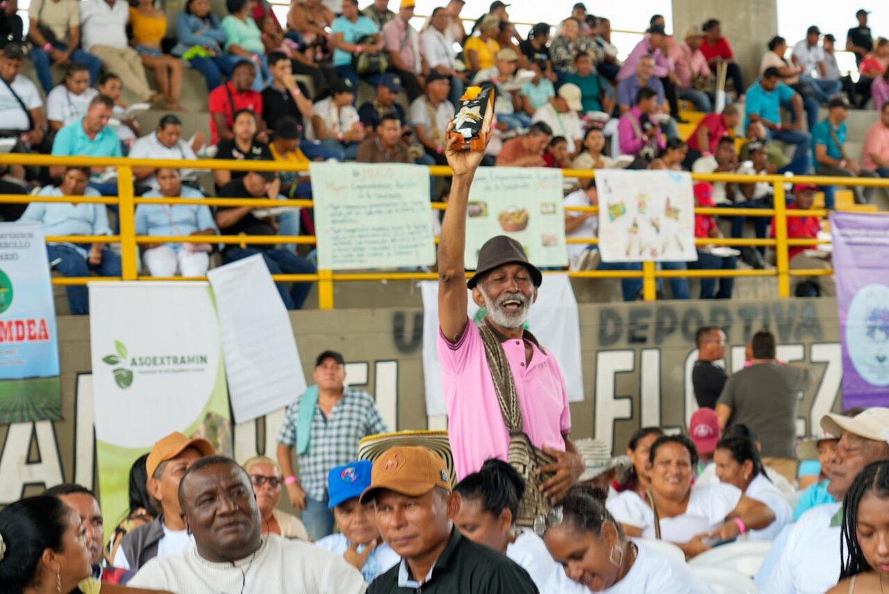 ADR busca realizar encuentro mundial de cafeteros en Colombia: ‘Hay que estabilizar los precios’ 