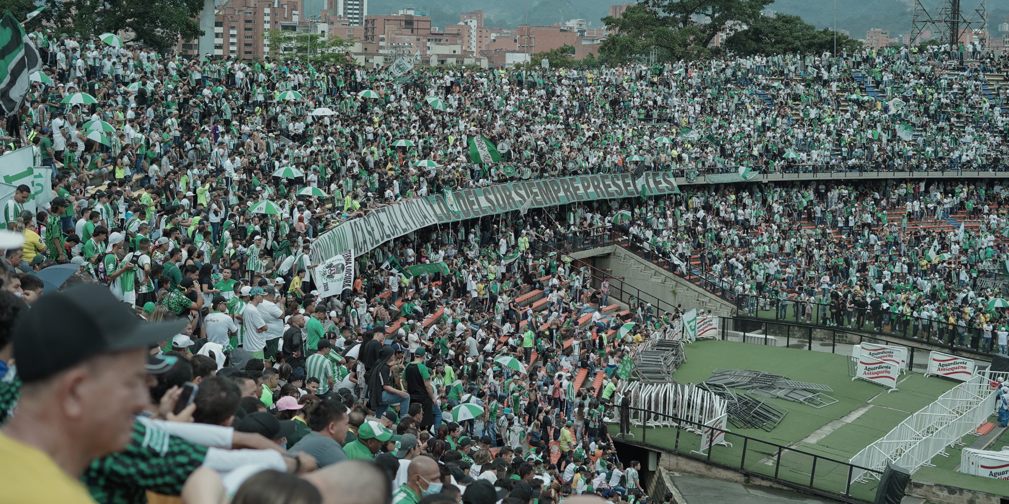 Hincha del Atlético Nacional herido a puñal en riña cerca del estadio en Valledupar