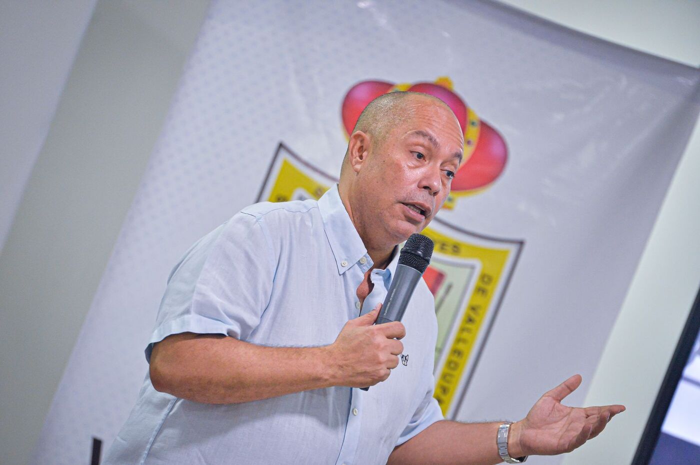 Ernesto Orozco, alcalde de Valledupar, citó a extras al Concejo.