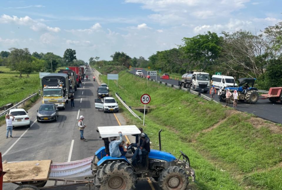 Continúa paro arrocero en el sur del Cesar: productores del norte se unirían a los bloqueos