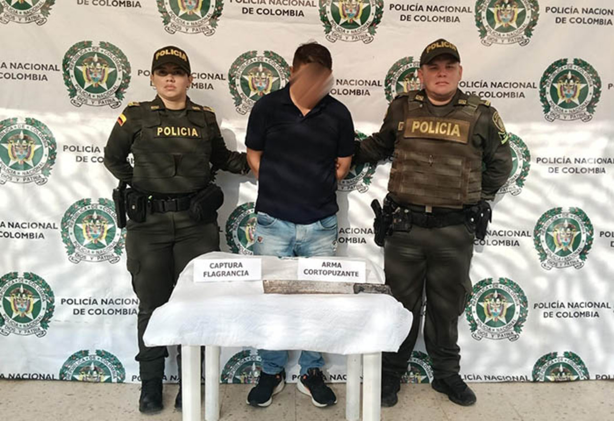 Hombre capturado tras atacar con arma blanca a su pareja en San Martín: violó medida de protección