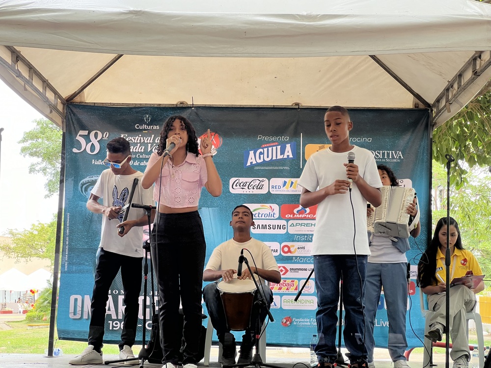 Cinco niños se ‘pelean’ la corona de la Piqueria Infantil