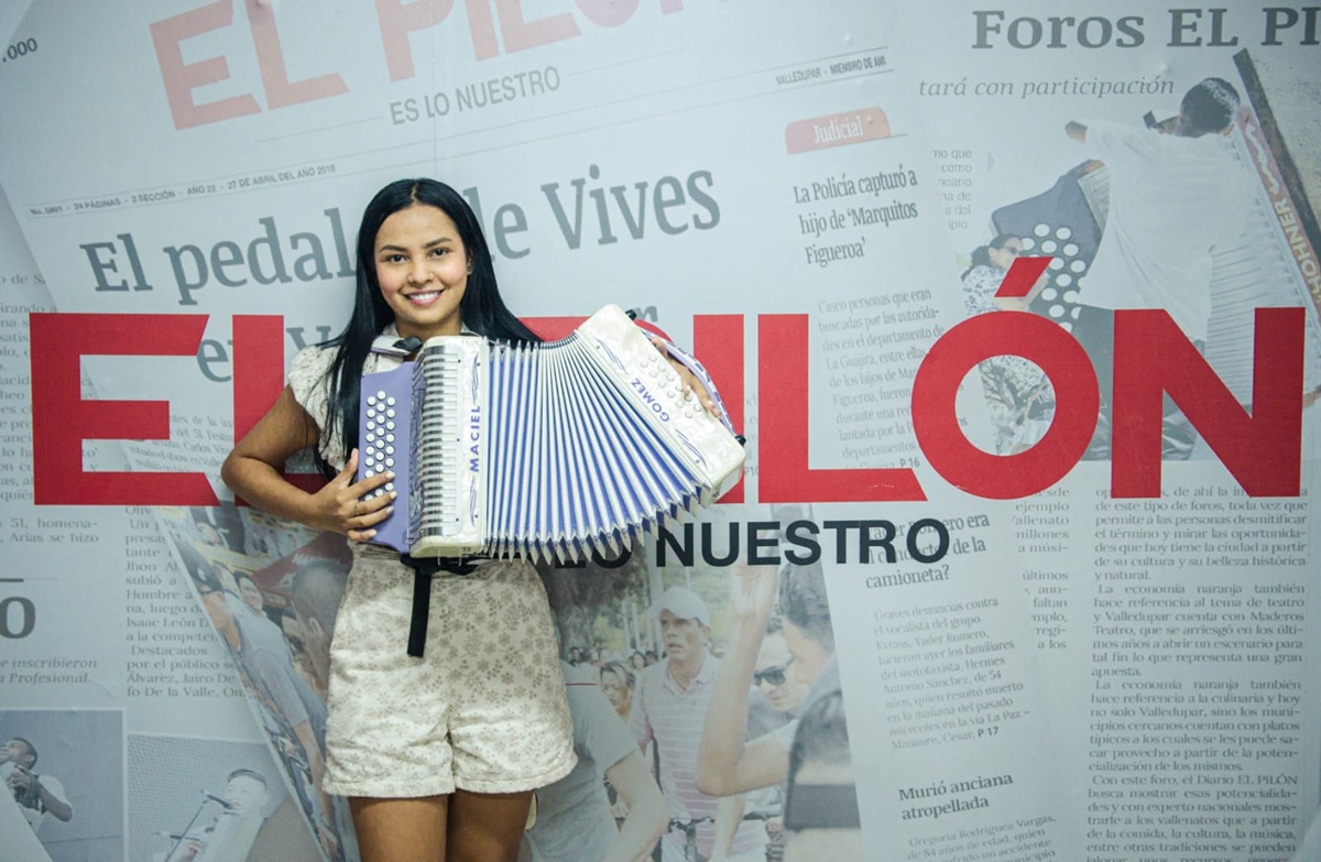 Maciel Gómez: heredó acordeón del juglar Samuel Martínez y sueña con ser Reina Mayor del Festival Vallenato 2025