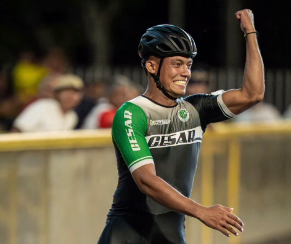 ¡Orgullo cesarense! Aramis Campo ganó medalla de oro en el Campeonato Nacional Interligas de Patinaje de Carreras