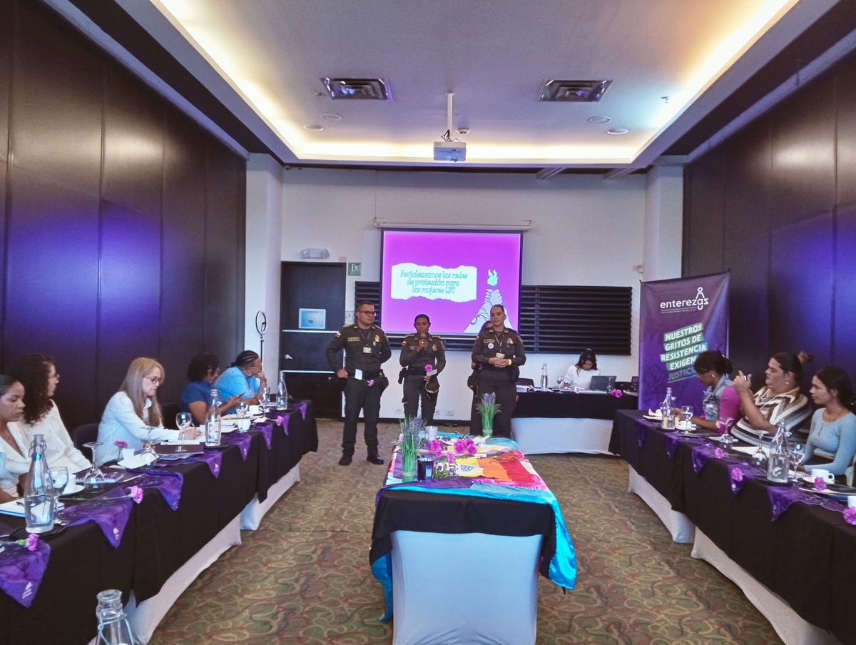 Durante el lanzamiento del proyecto Enterezas en Valledupar, líderes sociales y representantes de entes locales y departamentales se comprometieron a articular esfuerzos para fortalecer la protección y los derechos de las personas LGBTIQ+ en el Cesar. Foto: EL PILÓN.