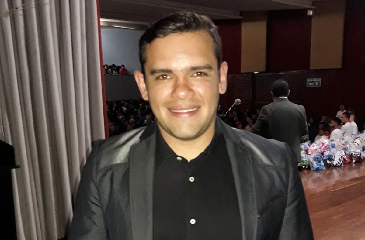 Cantante Diego Pineda será sepultado este miércoles 21 de mayo en Bogotá 