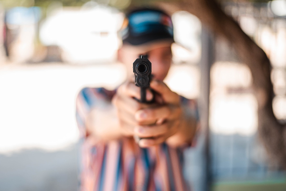 Tendero se refugió en zona boscosa tras resultar herido a bala en zona rural de El Paso