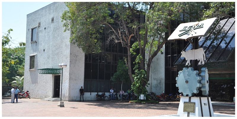 La reforma laboral pasará a ser discutida en plenaria.