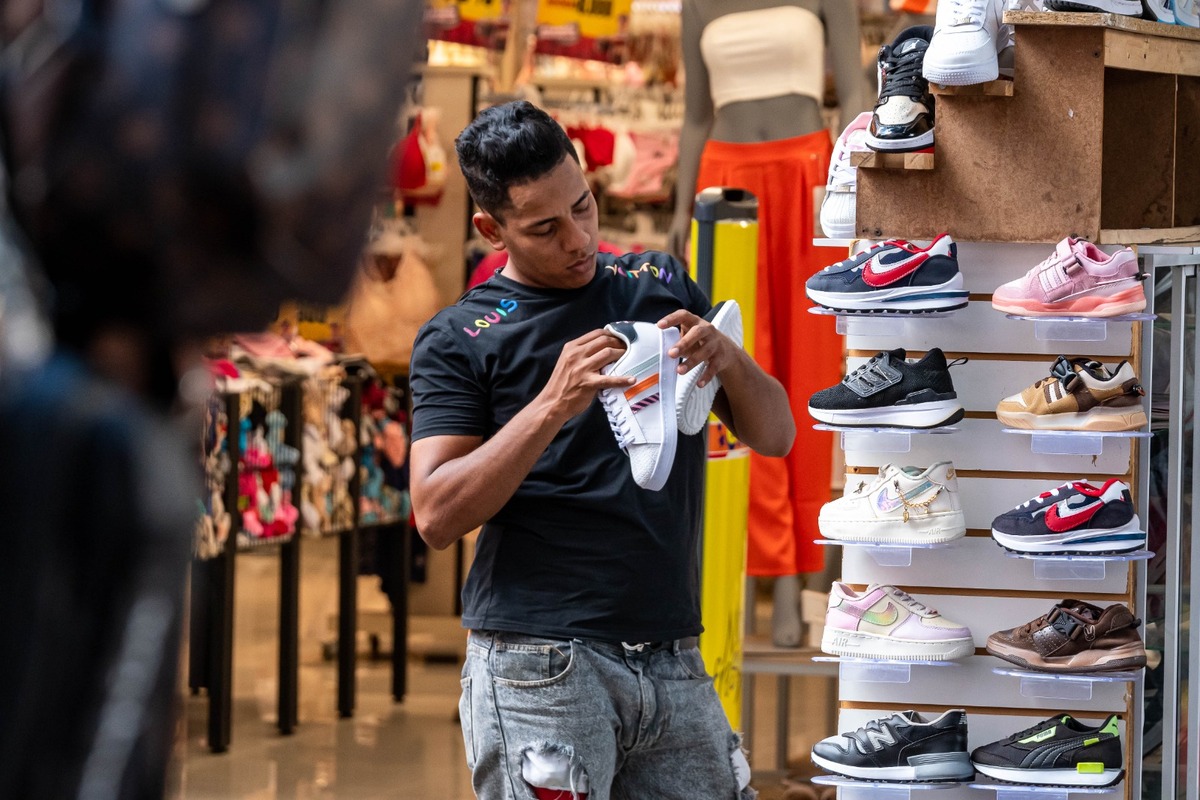 Desempleo juvenil en Valledupar disminuyó tres puntos frente a marzo del 2024