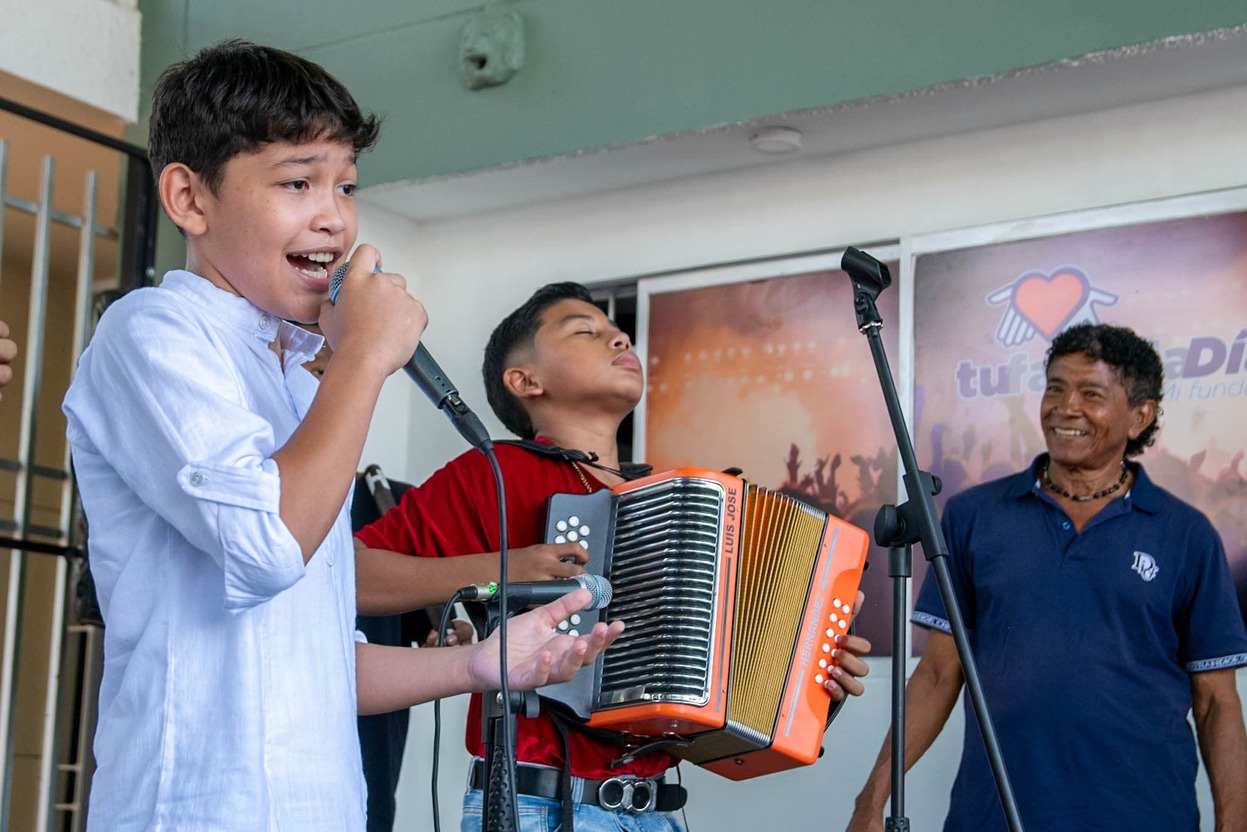 Escuela de música de la Fundación Tu Familia Díaz abre sus puertas en Valledupar para formar a niños y adultos