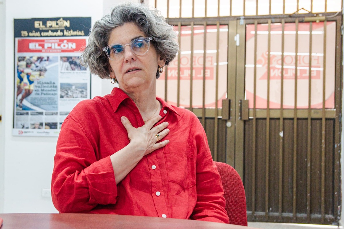 La magistrada de la JEP, Julieta Lemaitre Ripoll destacó el encizañamiento del grupo criminal con la familia ganadera Lacouture, que sufrió múltiples secuestros y asesinatos. Foto: Jesús Ochoa.