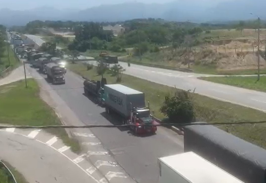 El paso fue habilitado sobre las 5:00 de la tarde.