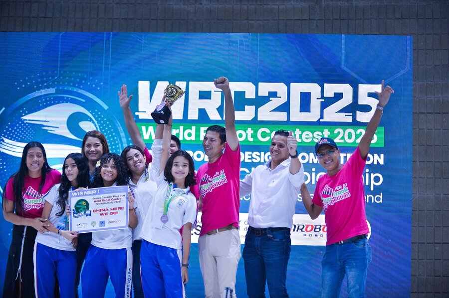 Colegios del Cesar ganadores del SuperTrack Competition clasificaron a mundial de robótica