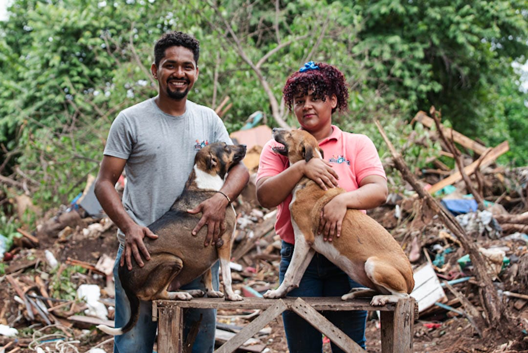 Responsables de la Fundación Huellitas Callejeras, actores clave en la protección y bienestar animal en Valledupar. Foto: Jesús Ochoa.