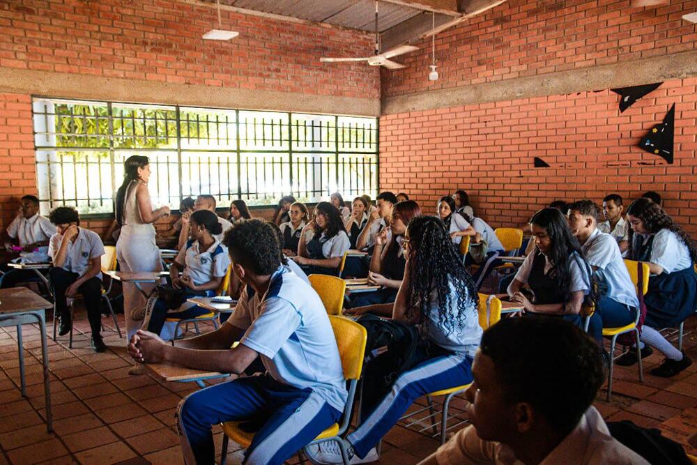Estudiantes vallenatos podrán postularse para estudiar en colegios de cooperación internacional