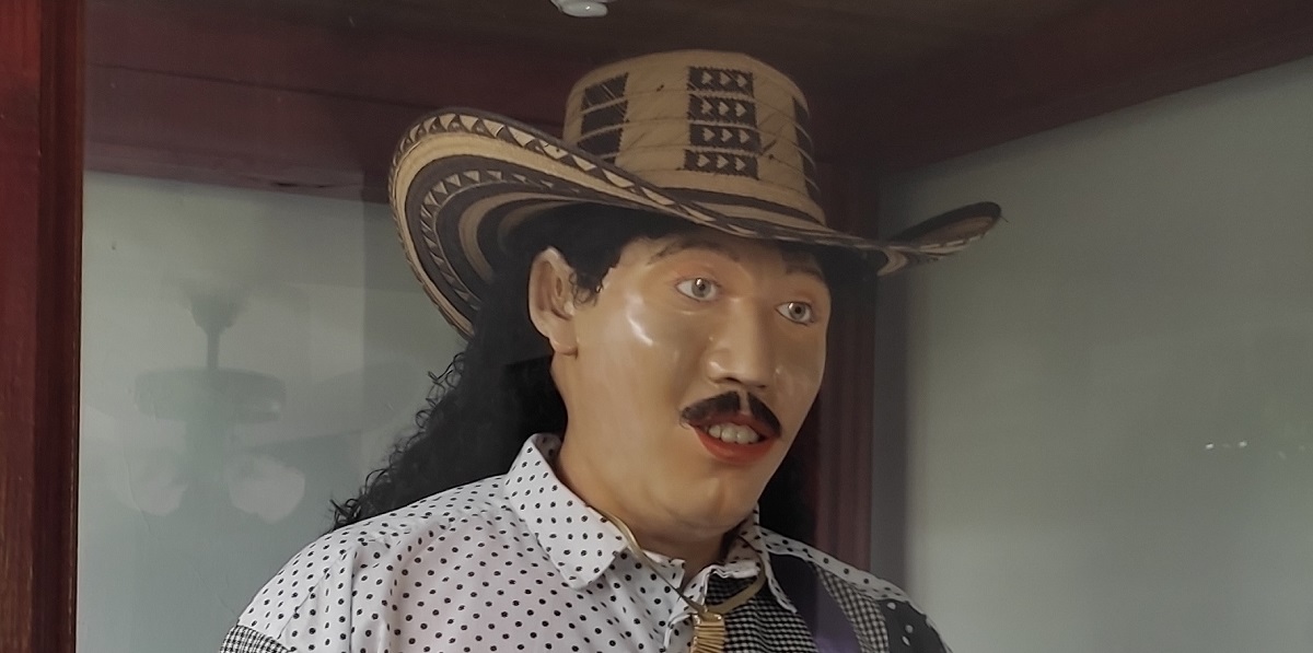 La corona de Rey Vallenato Vitalicio llenó el corazón de la mamá de Juancho Rois