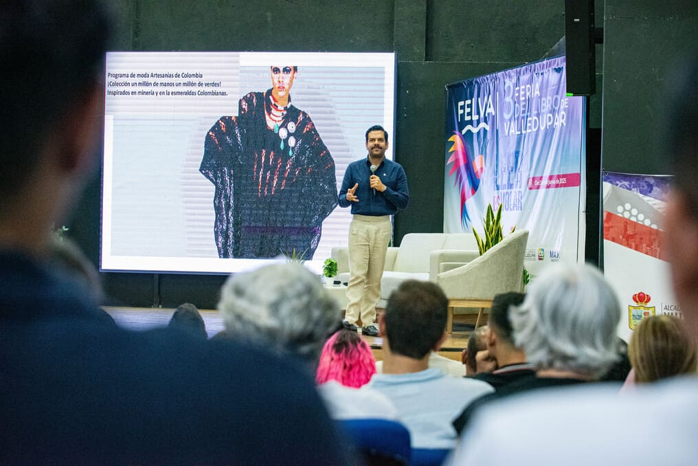 Historias hechas a manos: apuesta de moda sostenible y comunitaria liderada por un vallenato