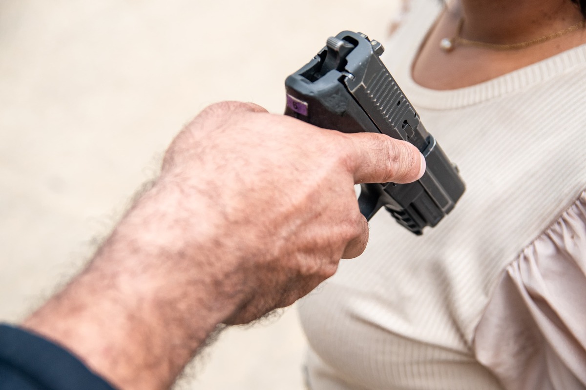 Vendedora informal asesinada a tiros en Río de Oro, Cesar