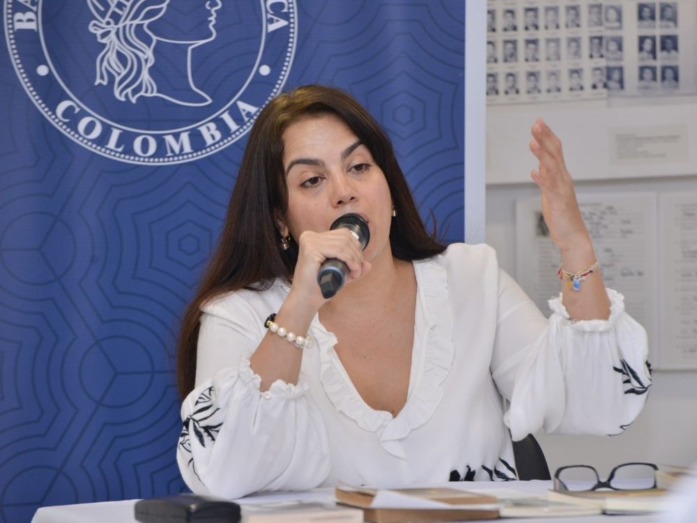 La literatura femenina de EE. UU. tuvo su espacio en el primer día de Felva 2025