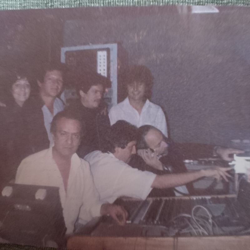 Rafael Orozco y el micrófono de “Llorente”