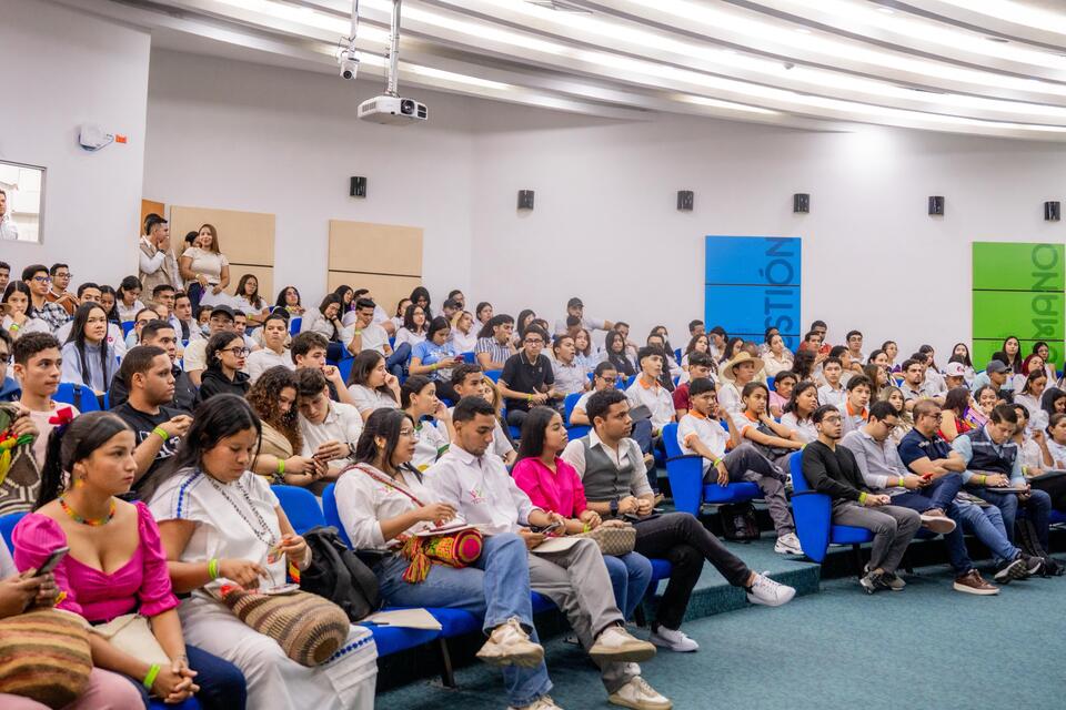 Más de 200 jóvenes participaron en la primera Asamblea de Juventudes 2025: ¿para qué sirven estos espacios?