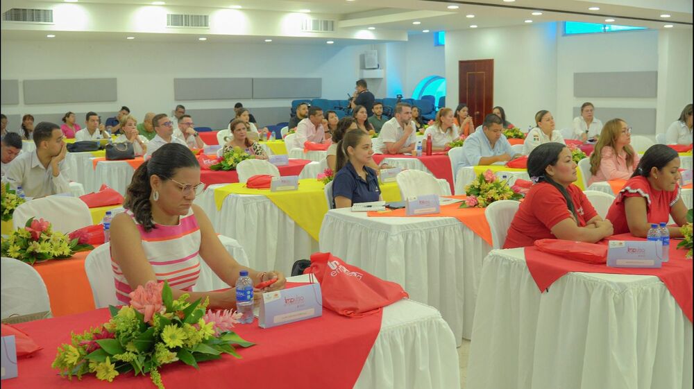 Empresarios participantes del programa Impulso Empresarial de Comfacesar. Foto: Comfacesar.