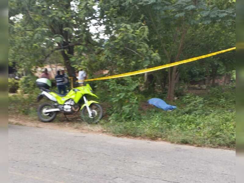 Hombre murió en accidente de moto en la vía Azúcar Buena-Valledupar