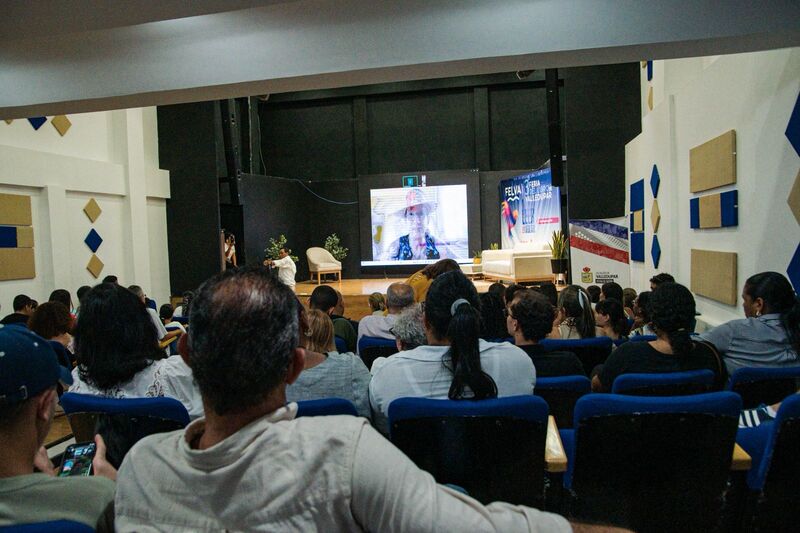 El libro ‘transEcología’ es una guía para que las personas se adapten a los cambios biológicos del mundo.