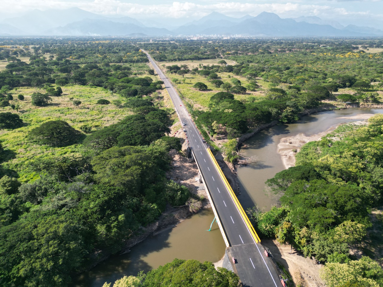 Congresistas del Cesar aseguran que Invías financiará el puente de la segunda calzada Valledupar–La Paz en 2026