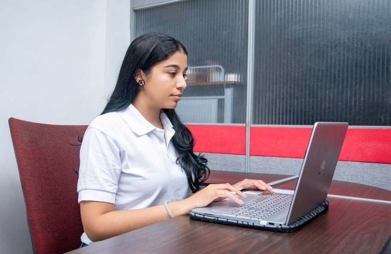 Educación virtual: una oportunidad de acceso para personas de estratos vulnerables y trabajadores