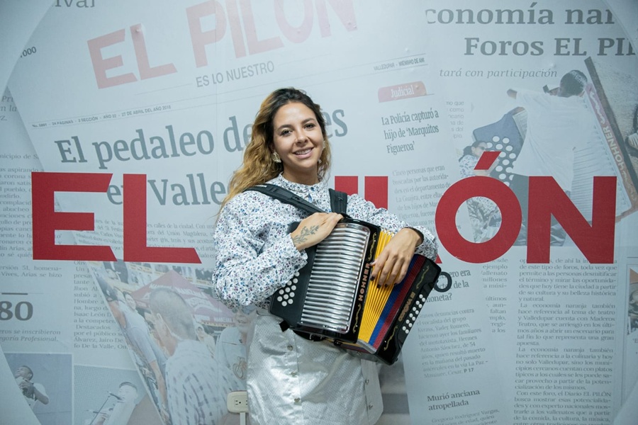 Diana Burco presenta ‘Amores del río’ en colaboración con el Binomio de Oro: un canto a la cumbia y el vallenato 