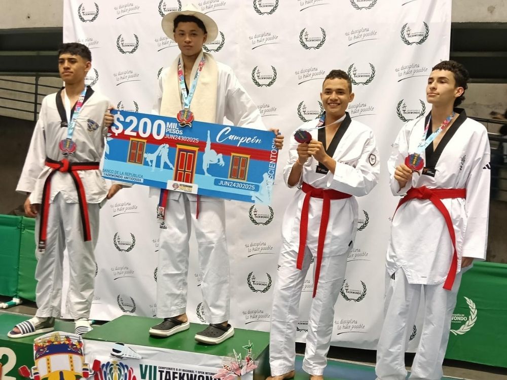 Delegación cesarense de taekwondo obtuvo 14 medallas en Grand Prix de Medellín
