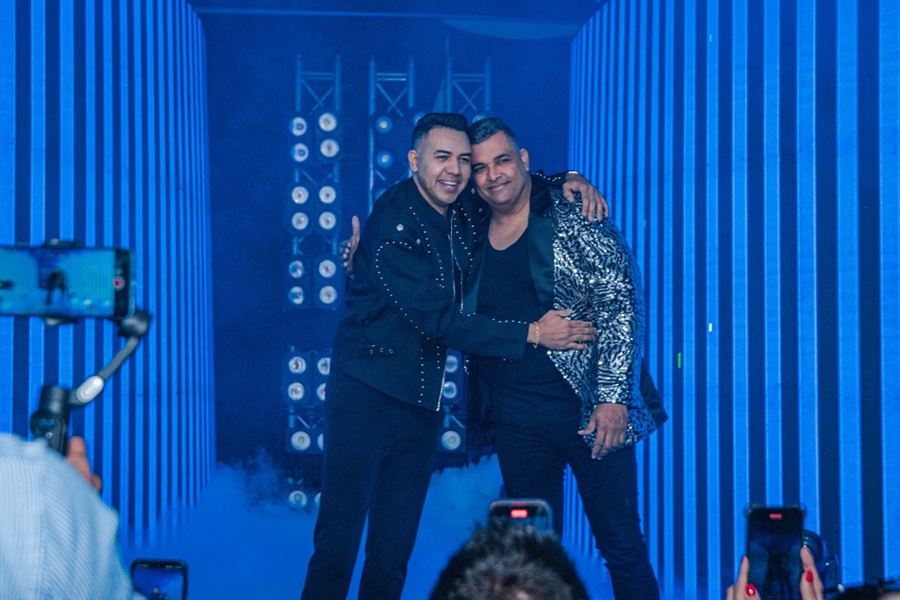 Diego Daza pone a votar a sus fans para elegir el título de su álbum con Rolando Ochoa: ¿cuál ganará?