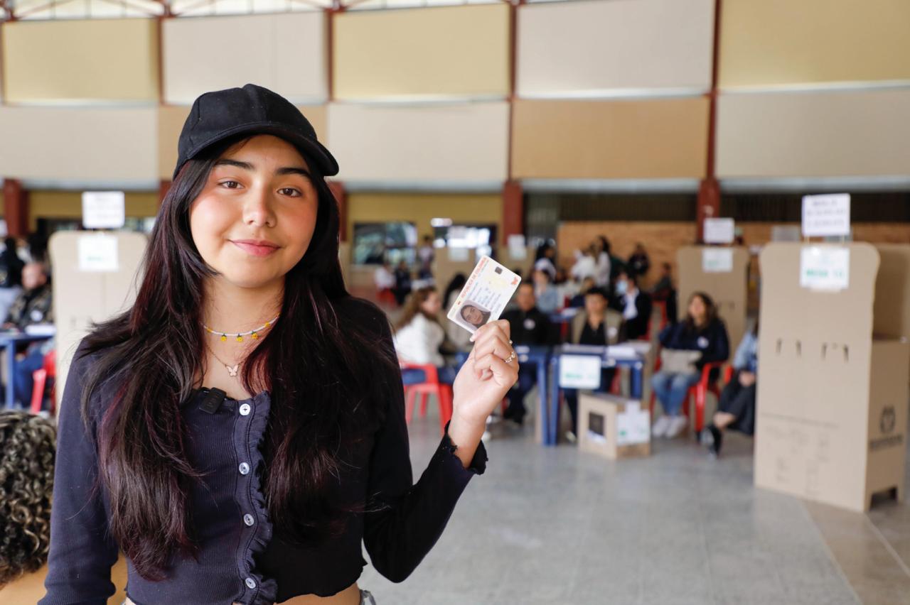 Personas entre los 14 y 28 años podrán votar en las elecciones de Consejos de Juventud