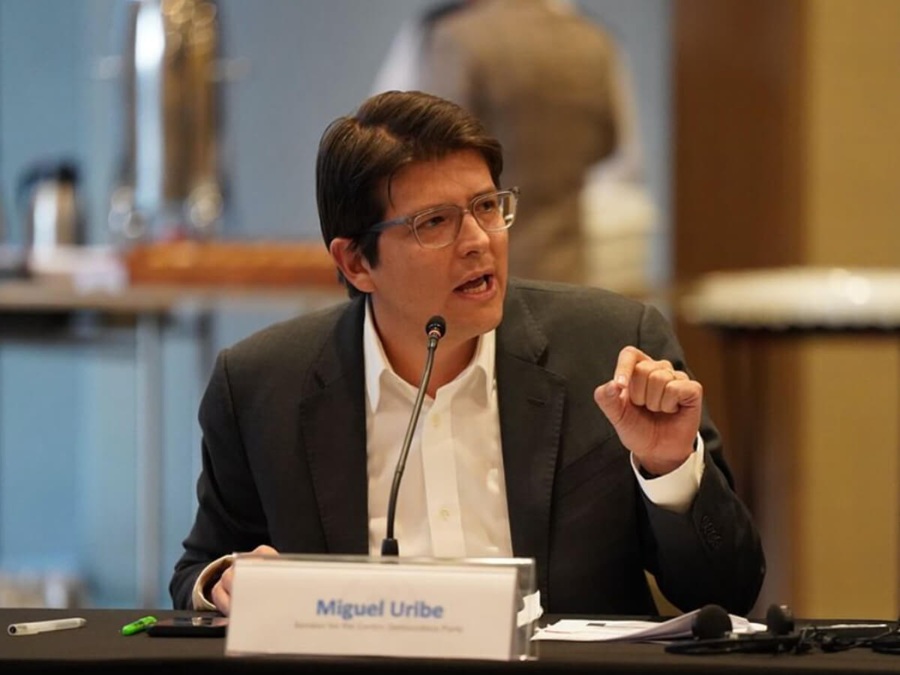 Miguel Uribe Turbay permanece en estado crítico tras sufrir hemorragia cerebral