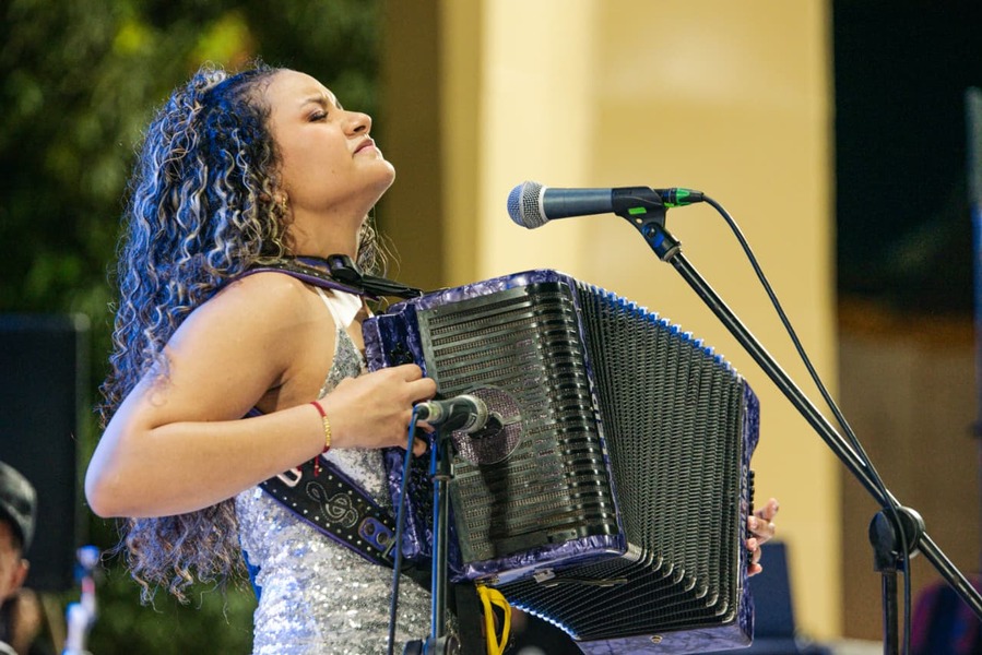 Yorledis Meza, la reina Caribeña del acordeón que conquistó Evafe 2025 con aires sabaneros