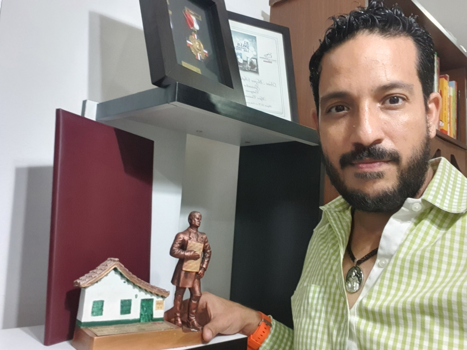 Orgullo vallenato: EL PILÓN gana en los Premios Nacionales de Periodismo La Bagatela 2025
