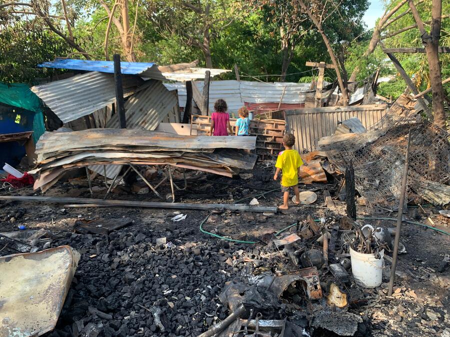 Incendio arrasó con viviendas en Pescaíto y dejó familias en la calle: comunidad pide ayuda