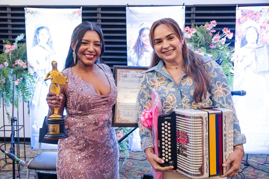 EVAFE entregó incentivos a las ganadoras y exaltó a Wendy Corzo como primera Soberana del Acordeón