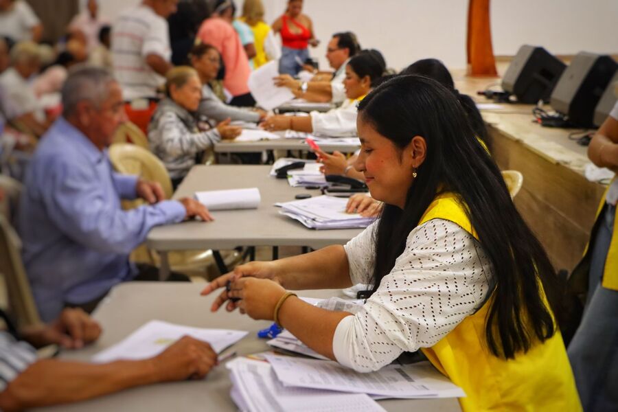 Más de 400 víctimas reciben indemnización en el Cesar