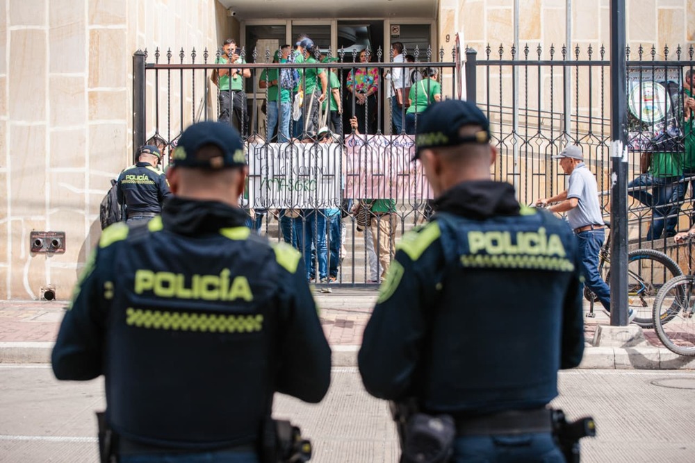 Alcaldía de Valledupar, Policía y Personería acompañaron la protesta pacífica. Foto: Jesús Ochoa.