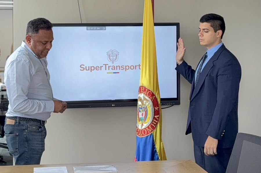 Daza aseguró que trabajará en el uso de herramientas modernas y eficaces para los servicios de tránsito y transporte en el país.