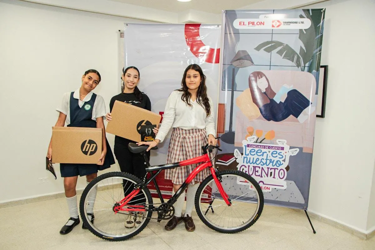 Jóvenes narradores brillaron en la sexta versión del concurso Leer es Nuestro Cuento de EL PILÓN