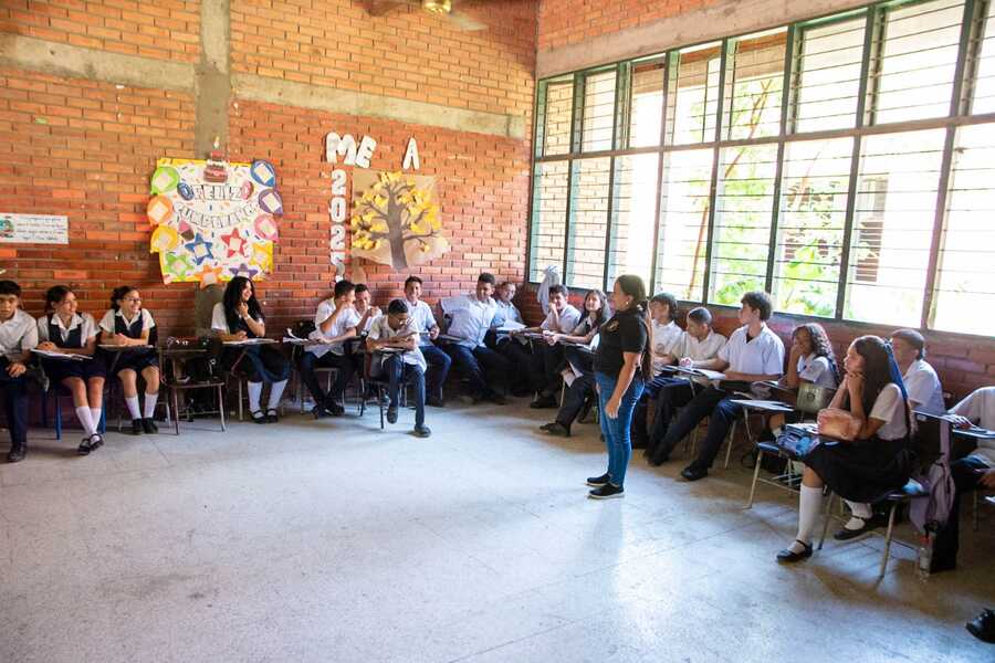 Los estudiantes saldrán de vacaciones este viernes 3 de octubre y retornarán el martes 14 de octubre