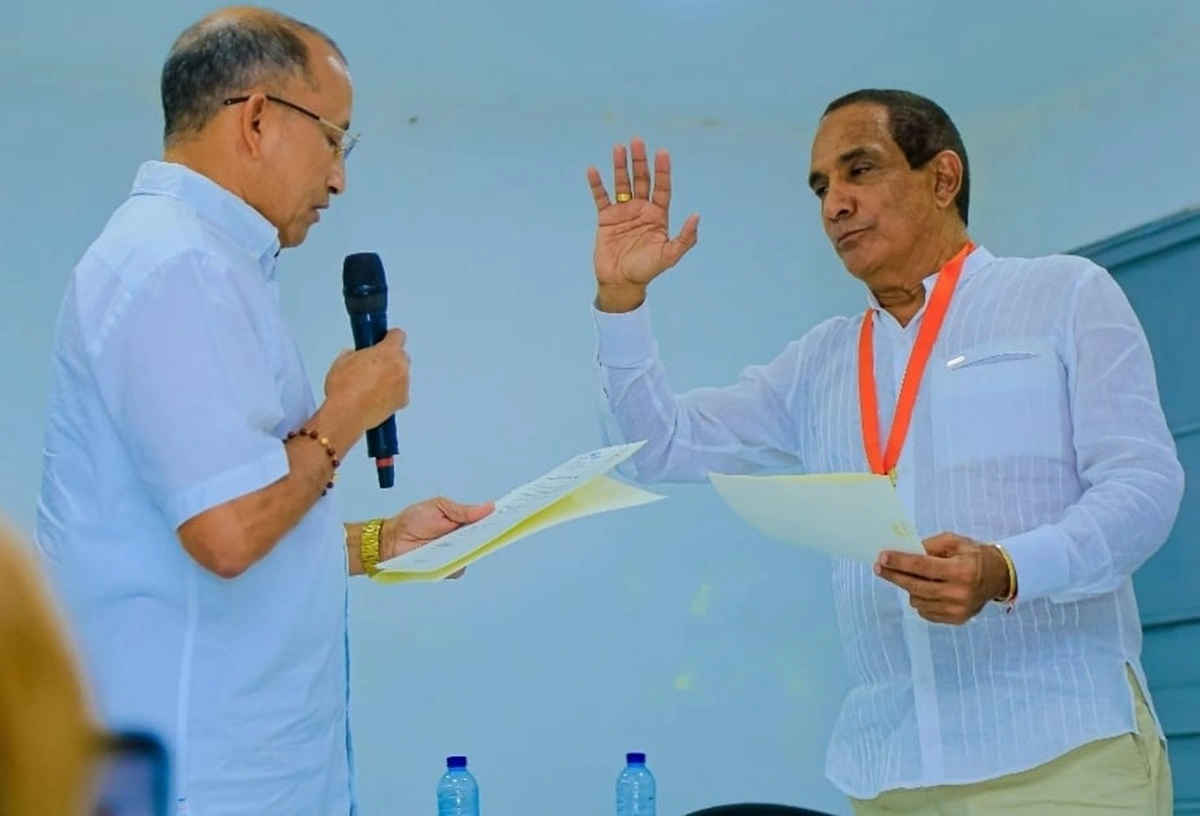 Rafa Manjarrez ya es doctor Honoris causa de la Unica Universidad Católica Americana de Brandon, Estados Unidos