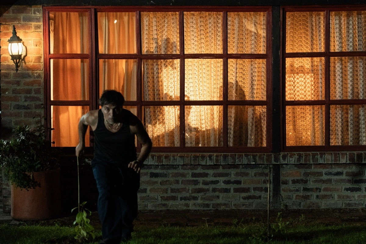 Escenas de “La Patasola” recrean el suspense y la magia de una de las leyendas más temidas del folclor colombiano. Foto: Cortesía.