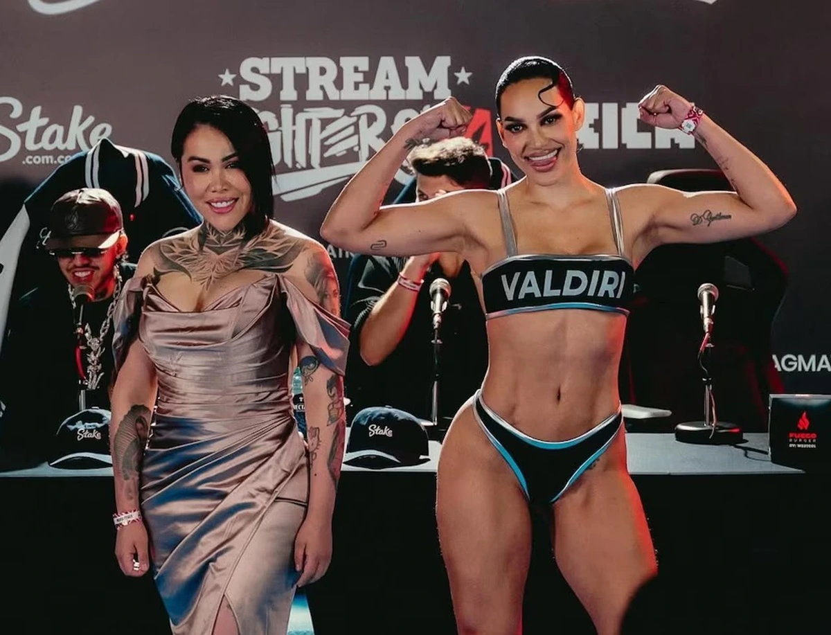 Yina Calderón y Andrea Valdiri antes de la pelea organizada por Wetscol. FOTO: TOMADA DE stream_fighters/Instagram
