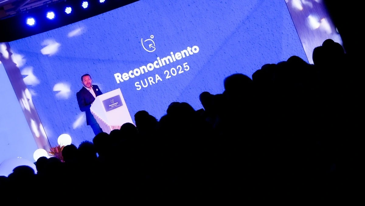 Empresas colombianas fortalecen su competitividad con Reconocimiento SURA 2025