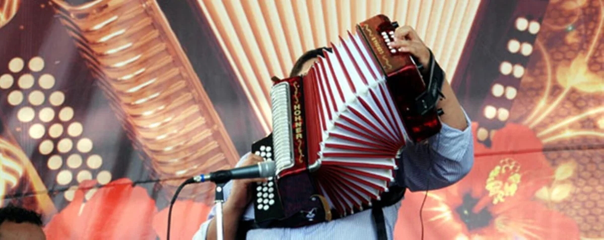 El epicentro del vallenato se trasladó con el tiempo hacia Valledupar, hoy semillero de la mayoría de nuevos intérpretes del género.
